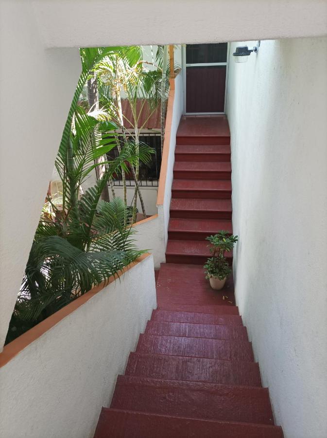 Hotel Villa Tulipanes Zihuatanejo Exterior photo
